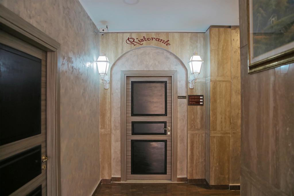 Maximo Hotel ติโวลี ภายนอก รูปภาพ